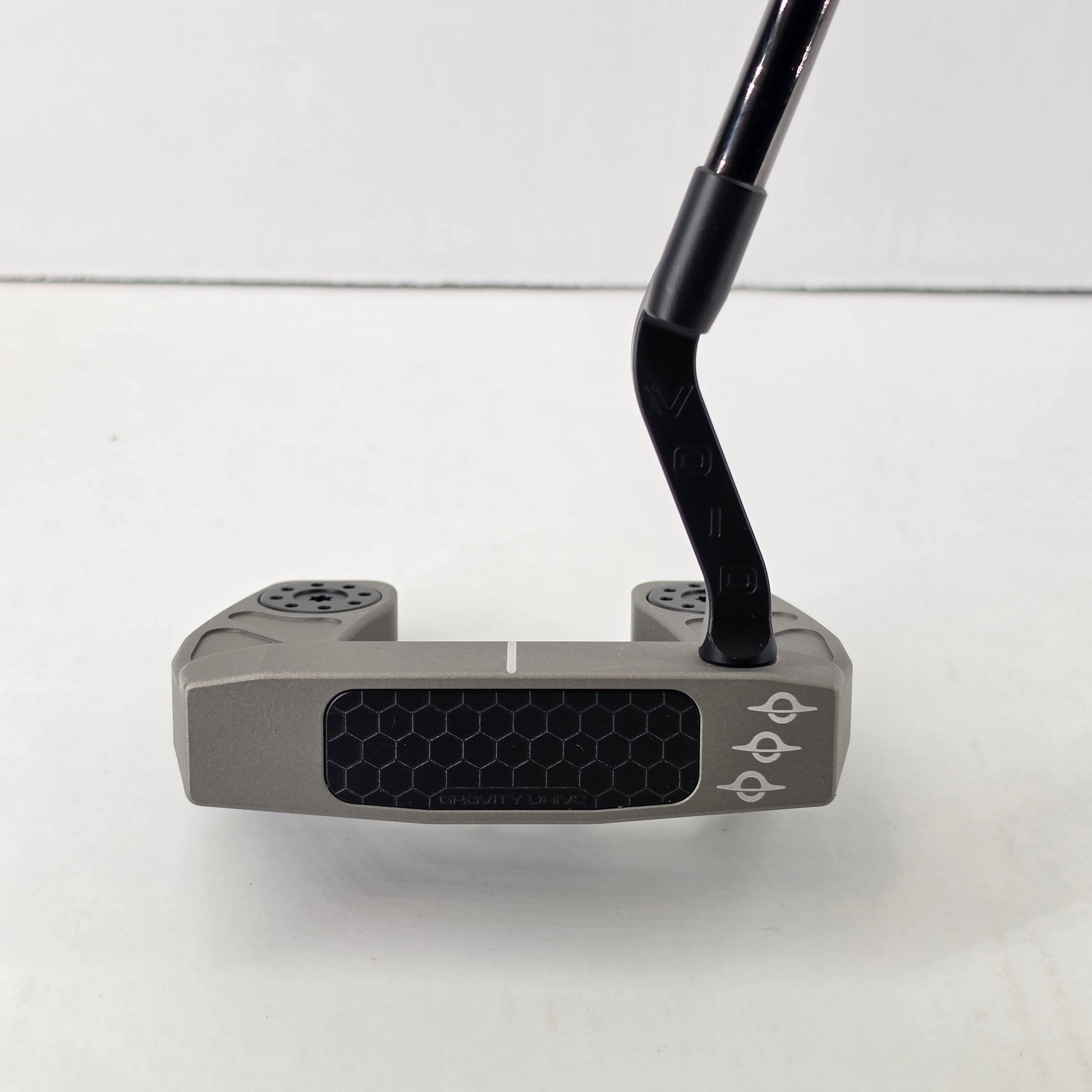 Goliath | Silver | 34” | 10/10 #105