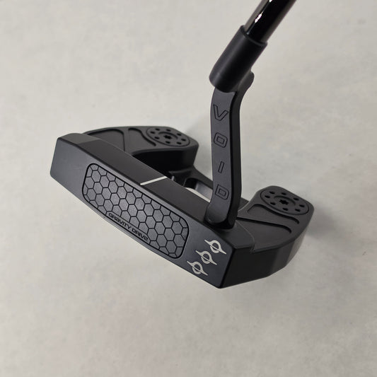 Goliath | Midnight Black | 34” | 9/10 #104