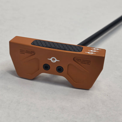 Saber Centerfire | Metallic Orange | 34” | 9/10 #1