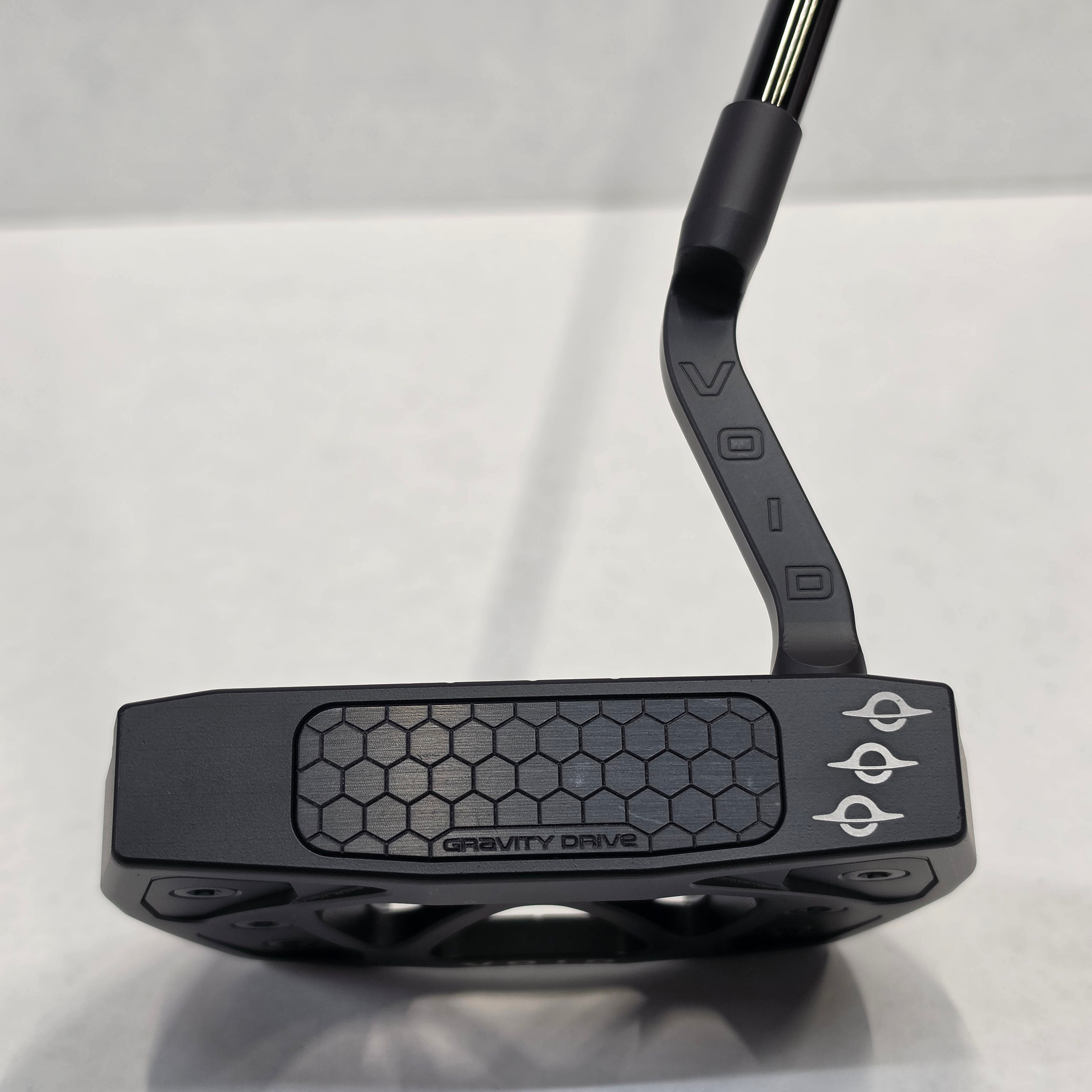 Goliath | Midnight Black| 34" | 10/10 #122