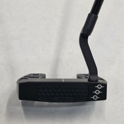 Goliath | Midnight Black| 35” | 10/10 #12
