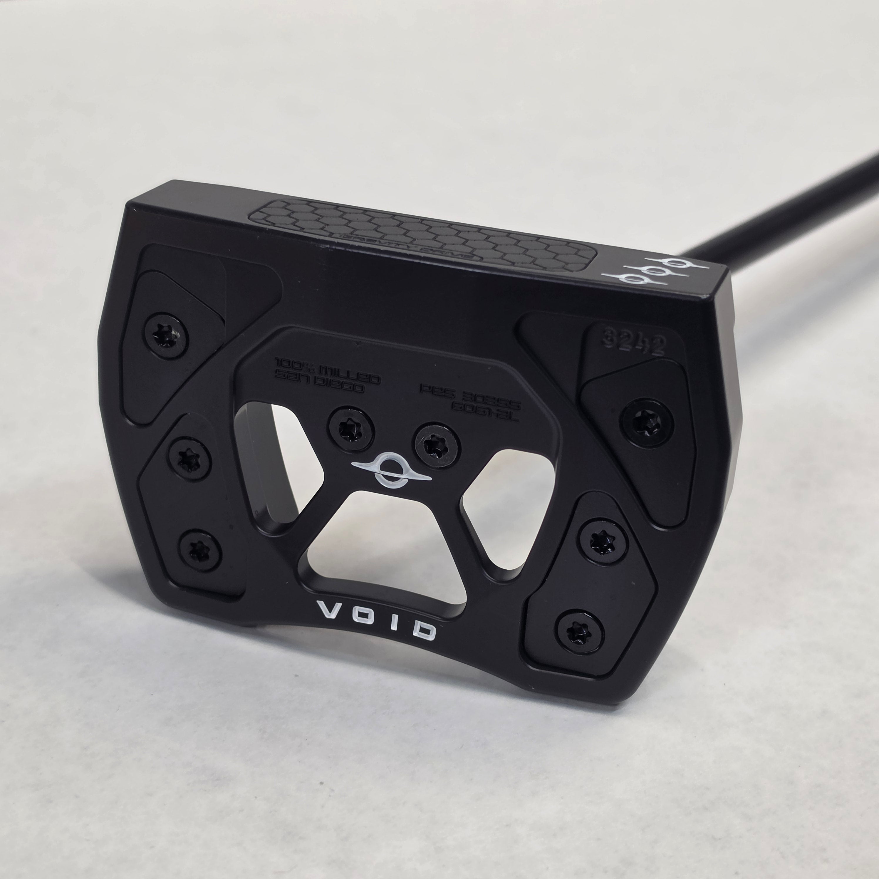 Goliath CenterFire Pro| Midnight Black| 34" | 8/10 #108