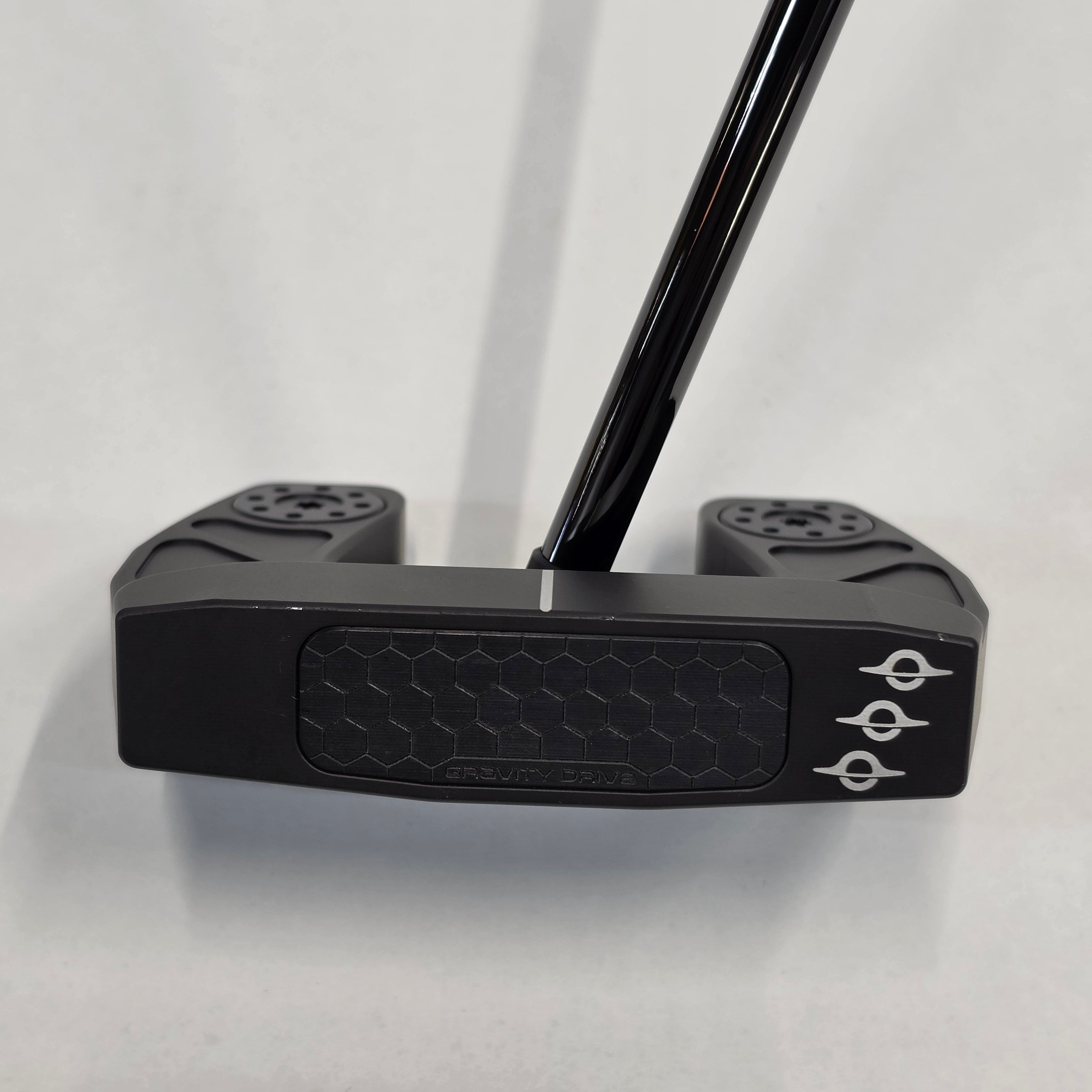 Goliath Centerfire| Midnight Black| 34” | 9/10 #102