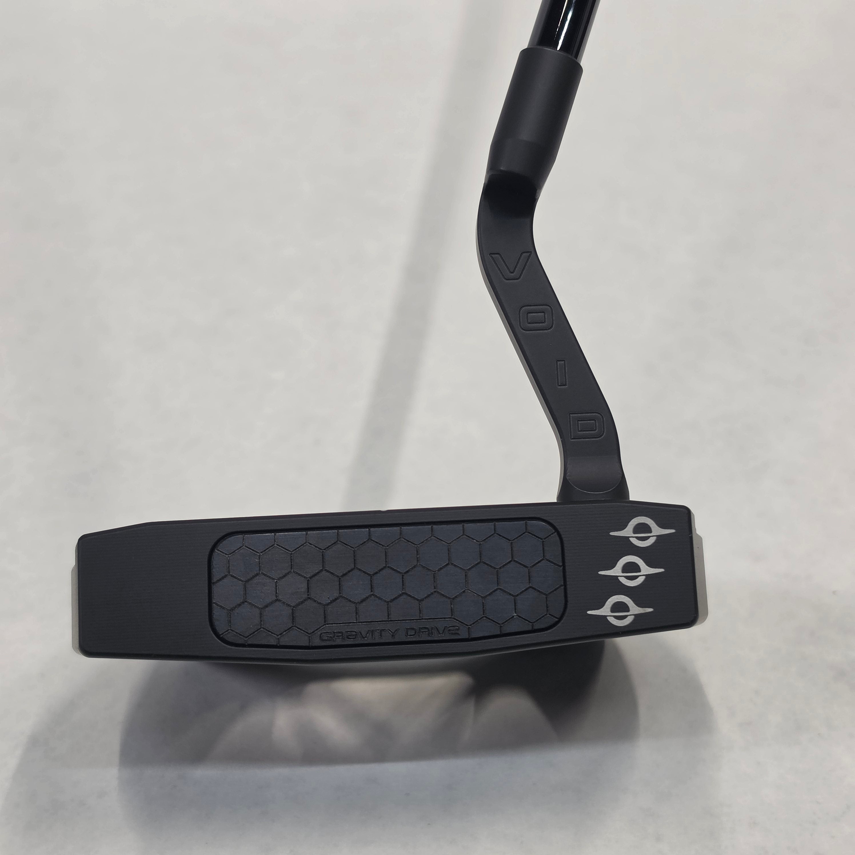 Goliath | Midnight Black| 34" | 9/10 #111